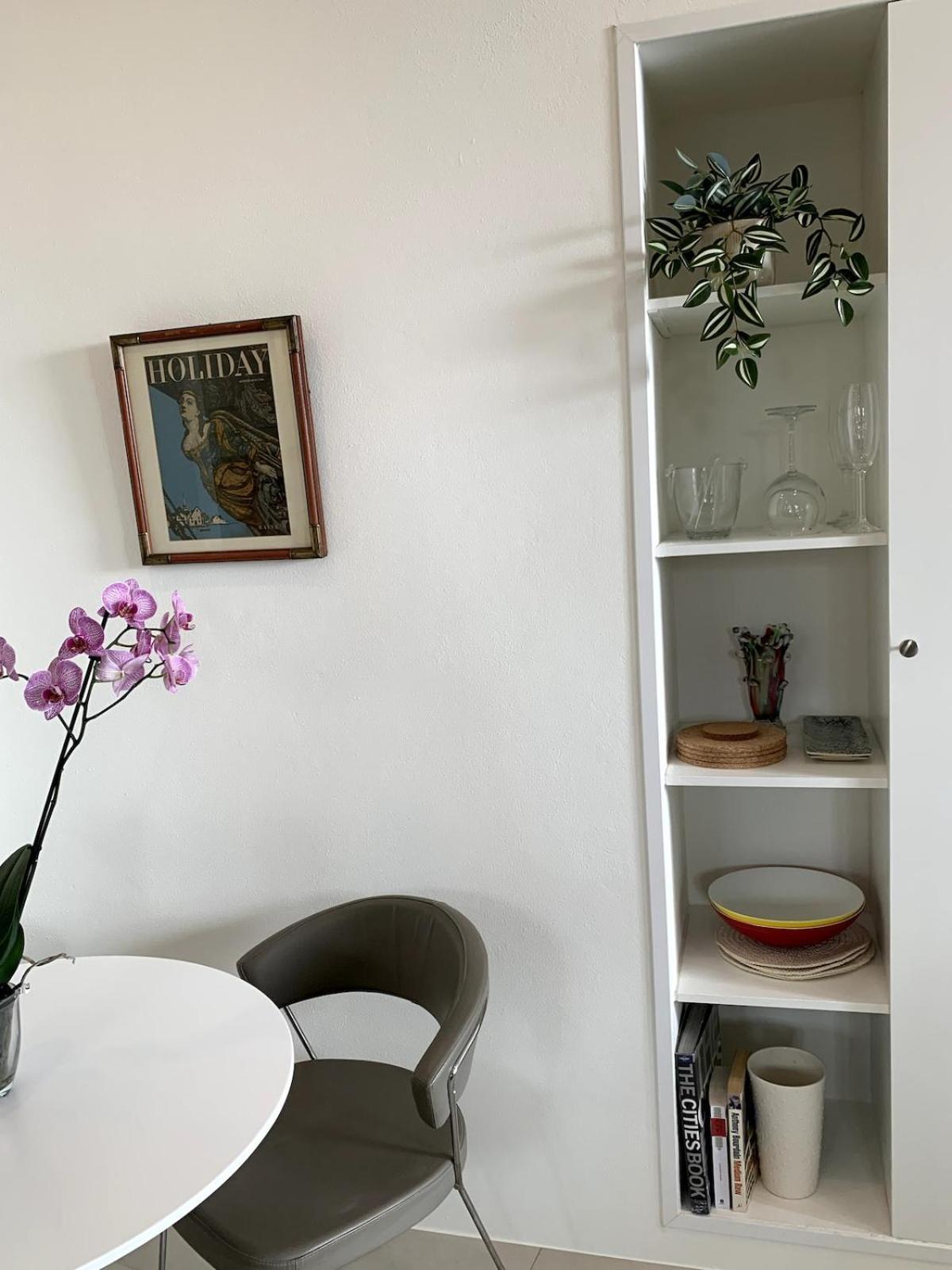 Apartment 2, Old Town Charm Lagos